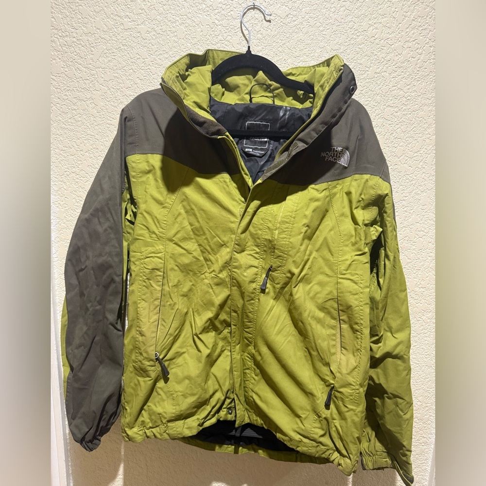 LAST CHANCE The North Face Mens Green Hooded Jacket